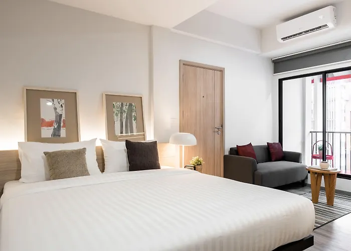 China Cozy Asoke 3* 방콕