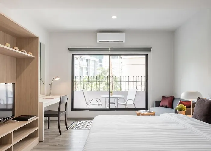 China Cozy Asoke Hotel 3*